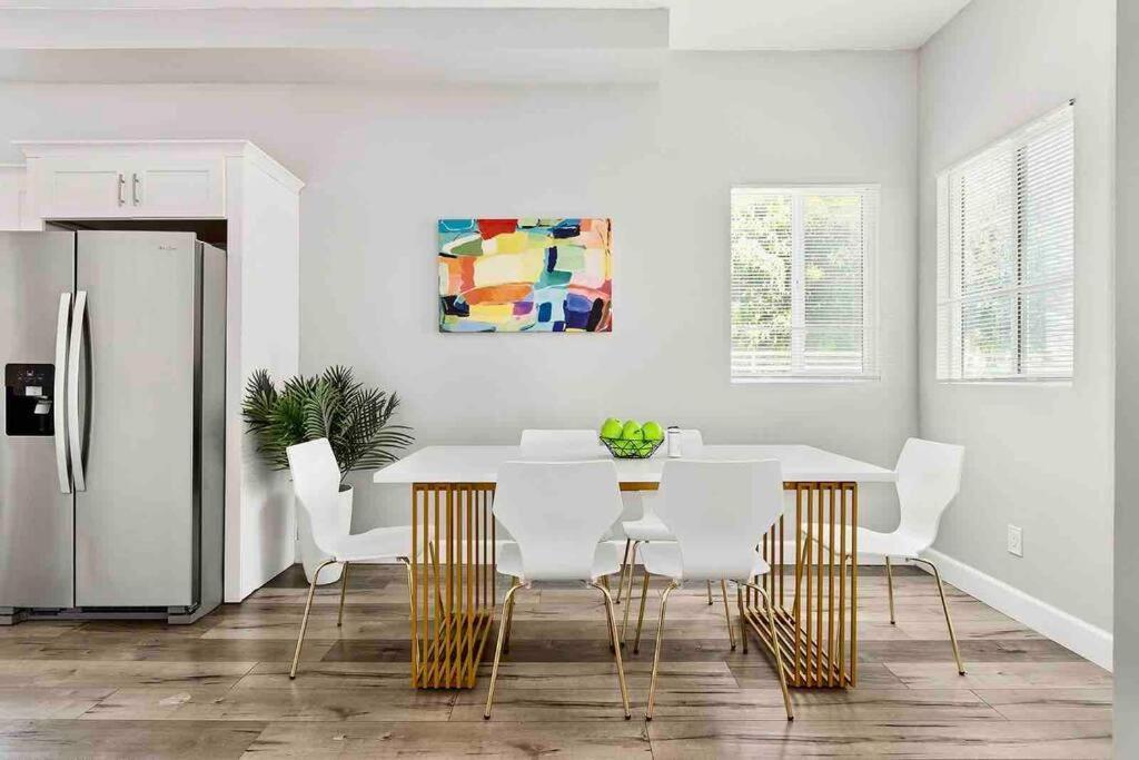 Apartment New Luxury Townhome Sleeps 9 Near Usc/dtla/expo