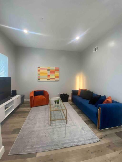 New Luxury Townhome Sleeps 9 Near Usc/dtla/expo Appartement