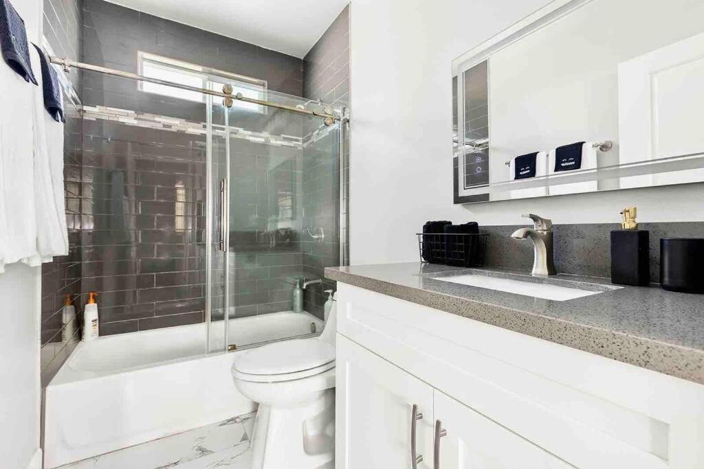 New Luxury Townhome Sleeps 9 Near Usc/dtla/expo Appartement *