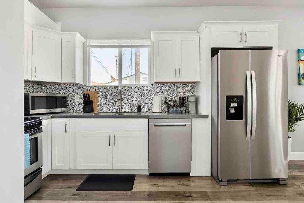 New Luxury Townhome Sleeps 9 Near Usc/dtla/expo Appartement